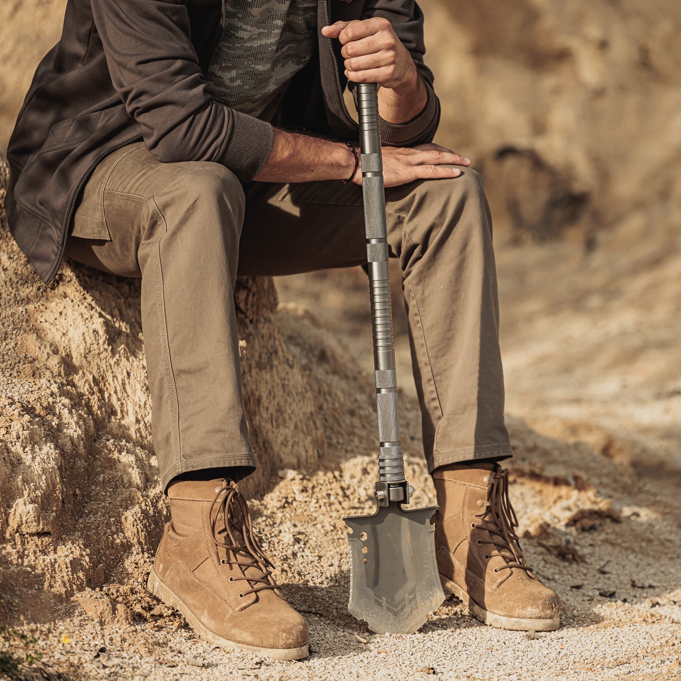 Multifunkční lopata Tactical Shovel