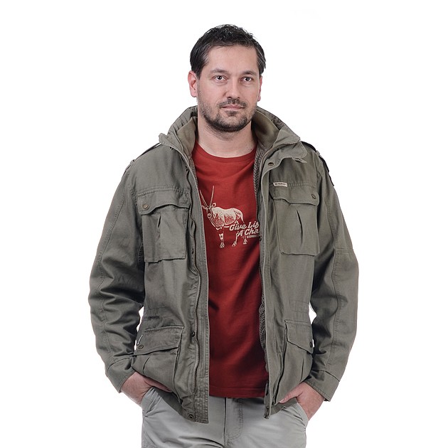 wolf_khaki_detail